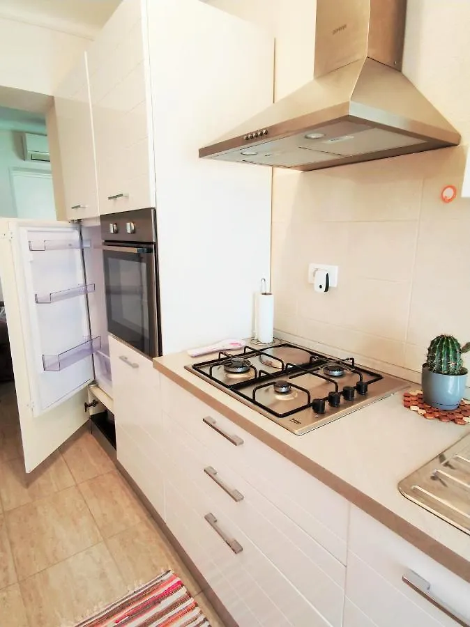 Apartment Leo Umag